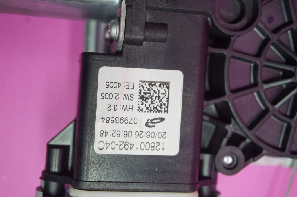 фото №8, Подъемник левый передний renault trafic iii lift