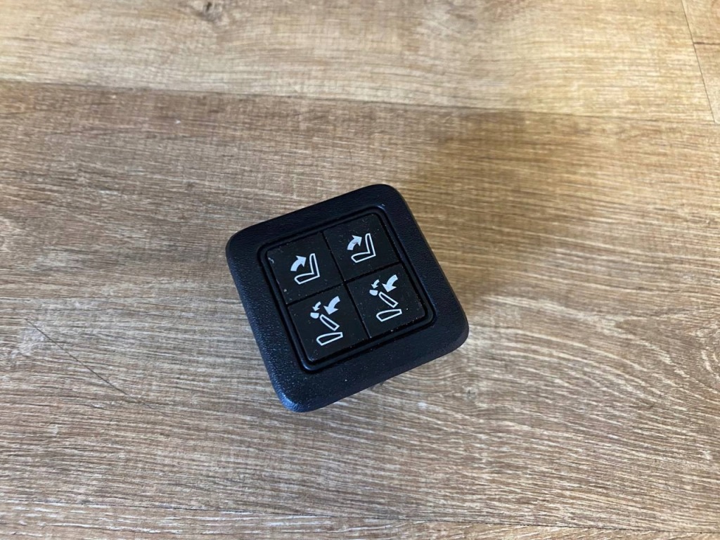 Купить Блок кнопок задний сиденье range rover sport l494 оригинальный номер dpla-14d340-ab