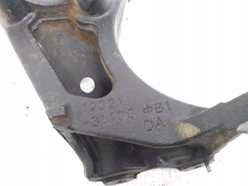 Кронштейн двигуна lexus rx 3 1232131130 Оригінал