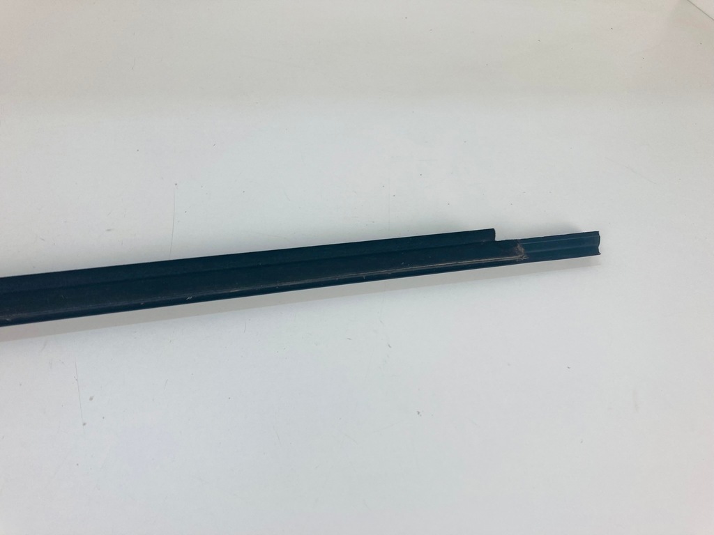 фото №7, Audi a5 f5 8w молдинг ущільнювач правий задня задня права