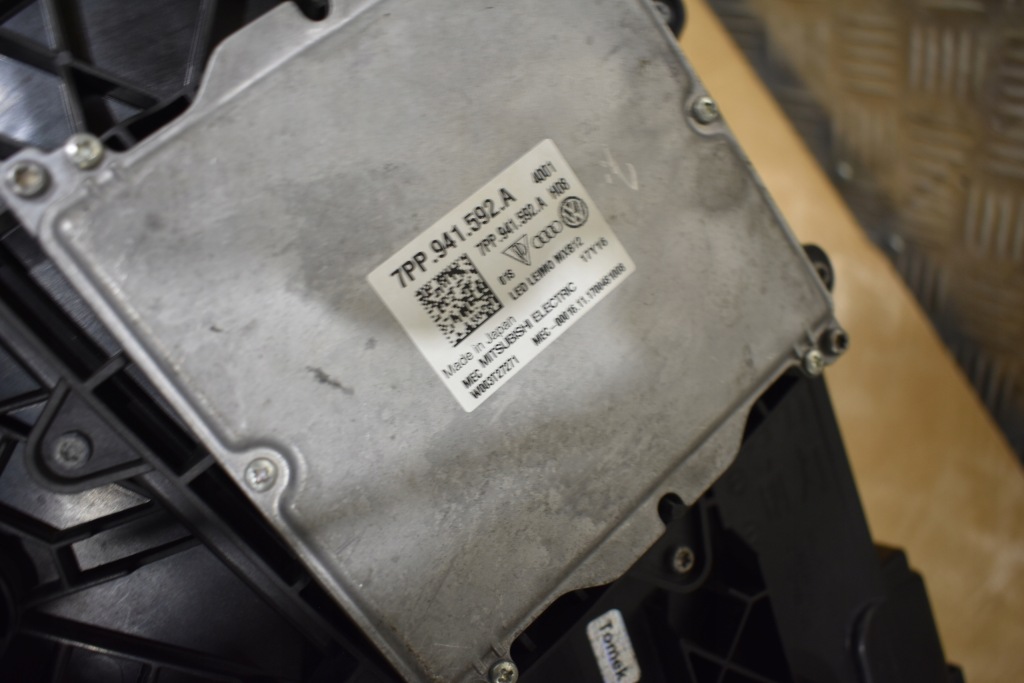 фото №10, Idealna kpl. лампа передняя левая + модули porsche panamera 971 matrix 1 9