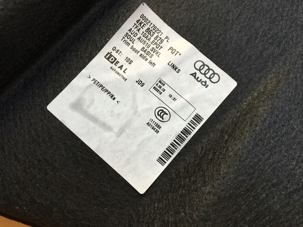 фото №12, Обшивка багажника лівий задня audi e-tron 55 4ke863879