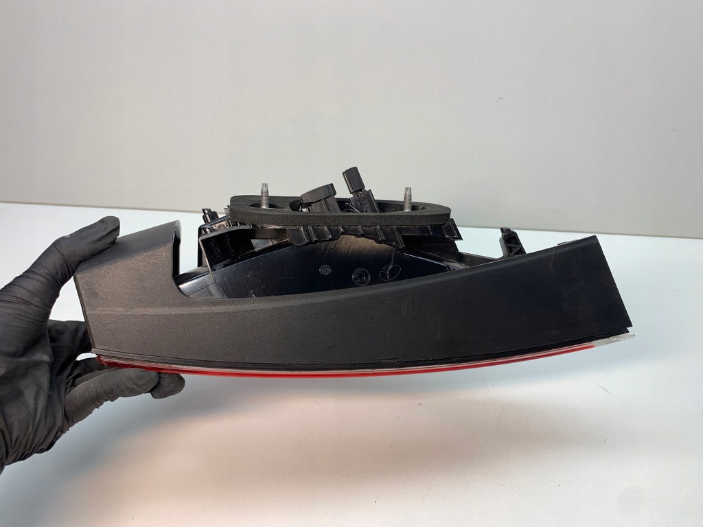 фото №9, Skoda scala лампа задня правий задня 657945094