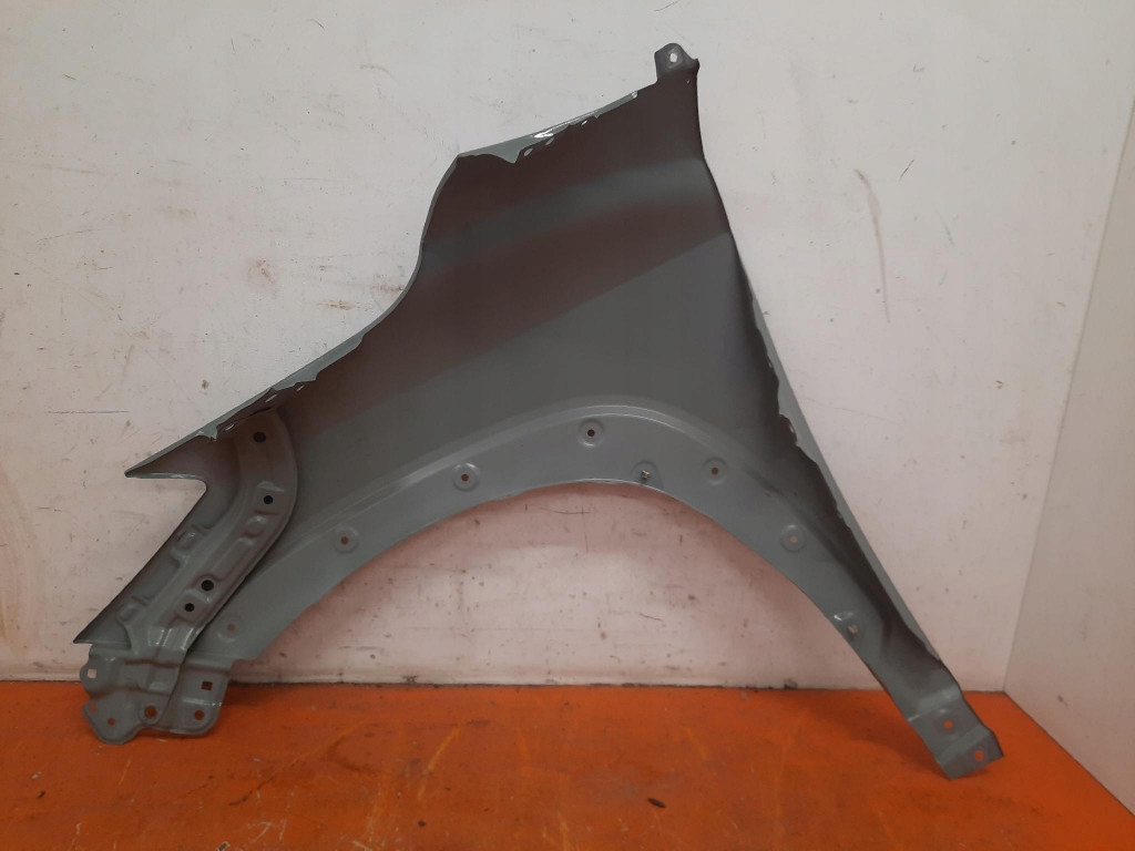 фото №8, Toyota corolla cross 21- крыло перед передний правый