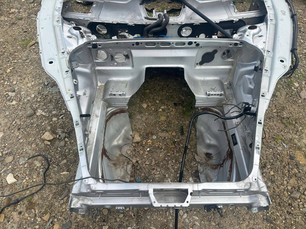 Porsche 911 996 кузов піддон чверть Київ