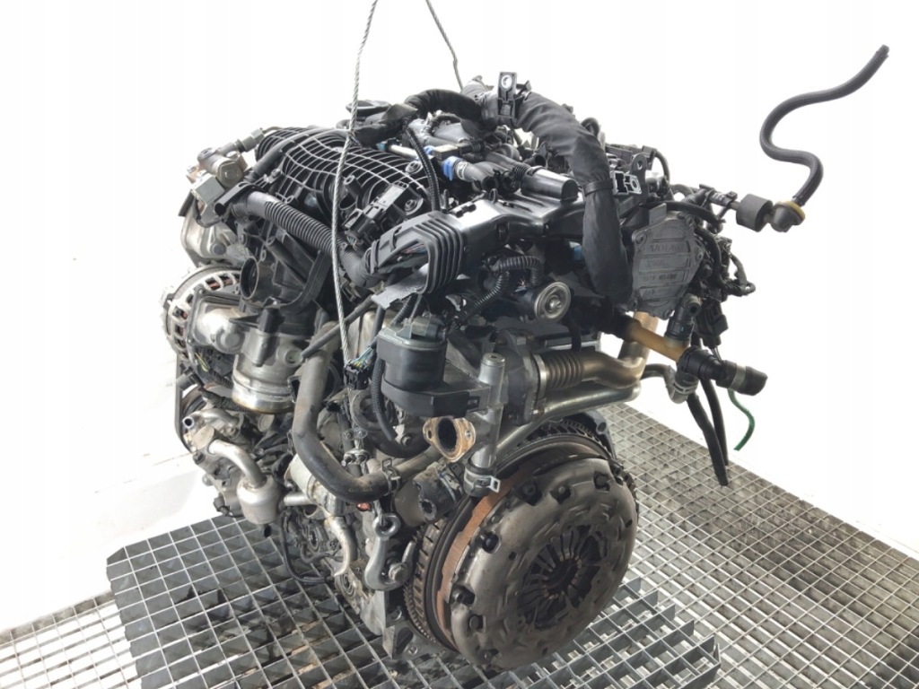 Двигатель комплектный  volvo 2.0 120km d4204t8 v40 Оригинал