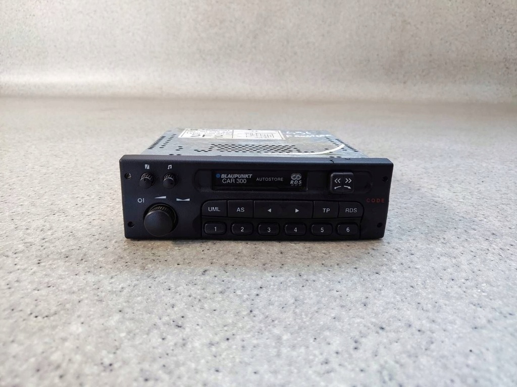 фото №1, Радио радиопроигрыватель blaupunkt opel frontera b car 300