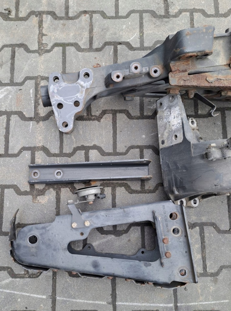 фото №3, Удлинитель рамы mercedes actros mp4 левый/правый