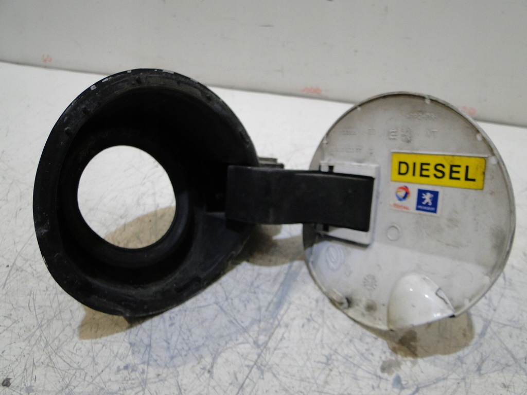 фото №8, Peugeot 308 i крышка заливной топлива 9684250080