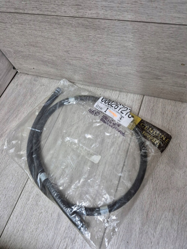 Купити 16583. ferrari 458 шланг вентилятор 267276