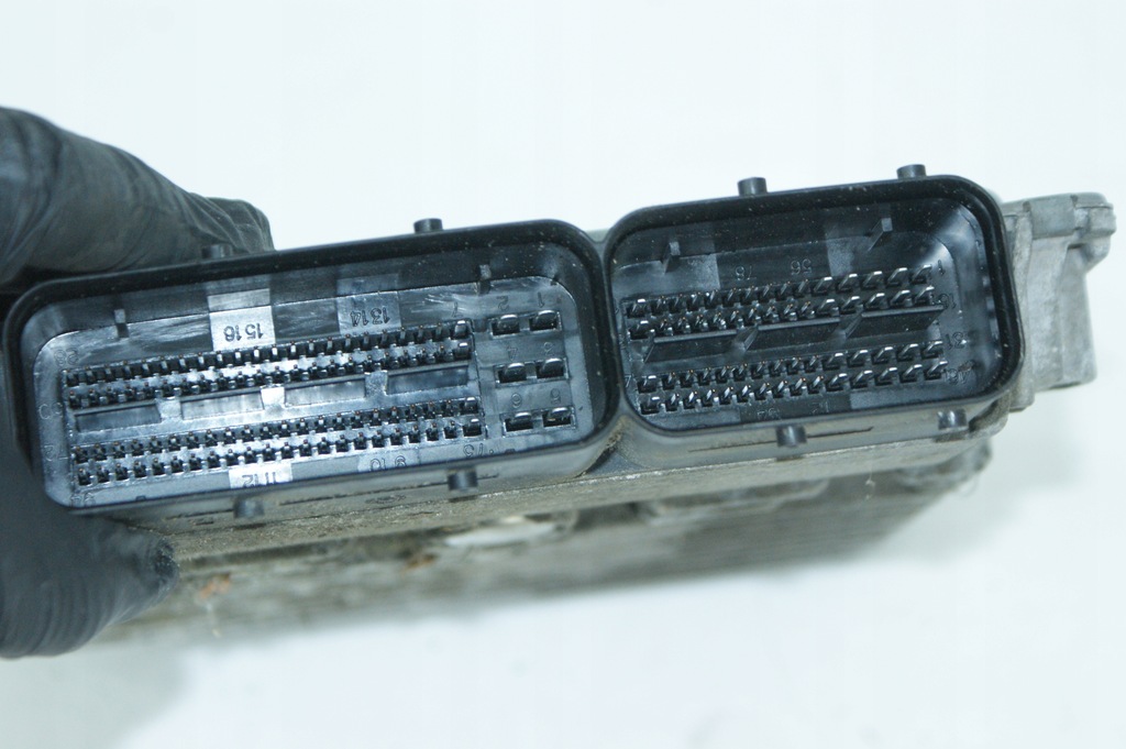 фото №15, Набор стартовый счетчик бортовой компьютер замок зажигания 1.6tdi volkswagen passat b7 cayc