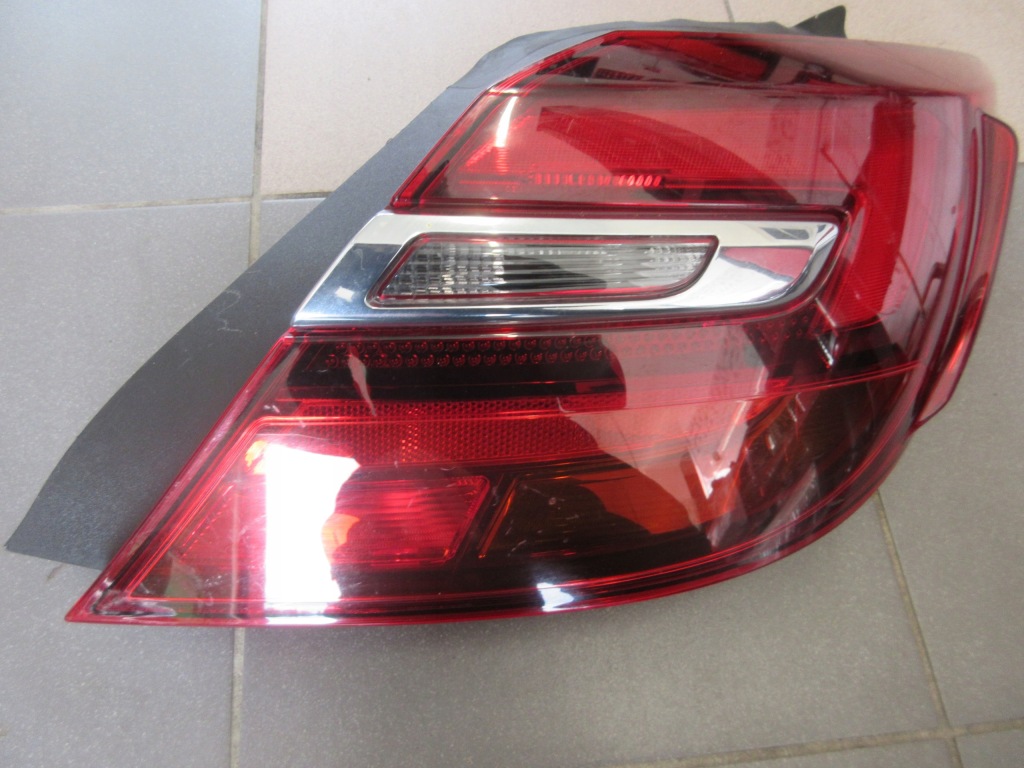 Фара задний  правый  insignia a рестайлинг  led оригинал hb Цена