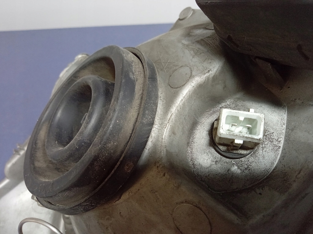 фото №6, Renault trafic ii vivaro a фара лівий лампа передня 7700311371