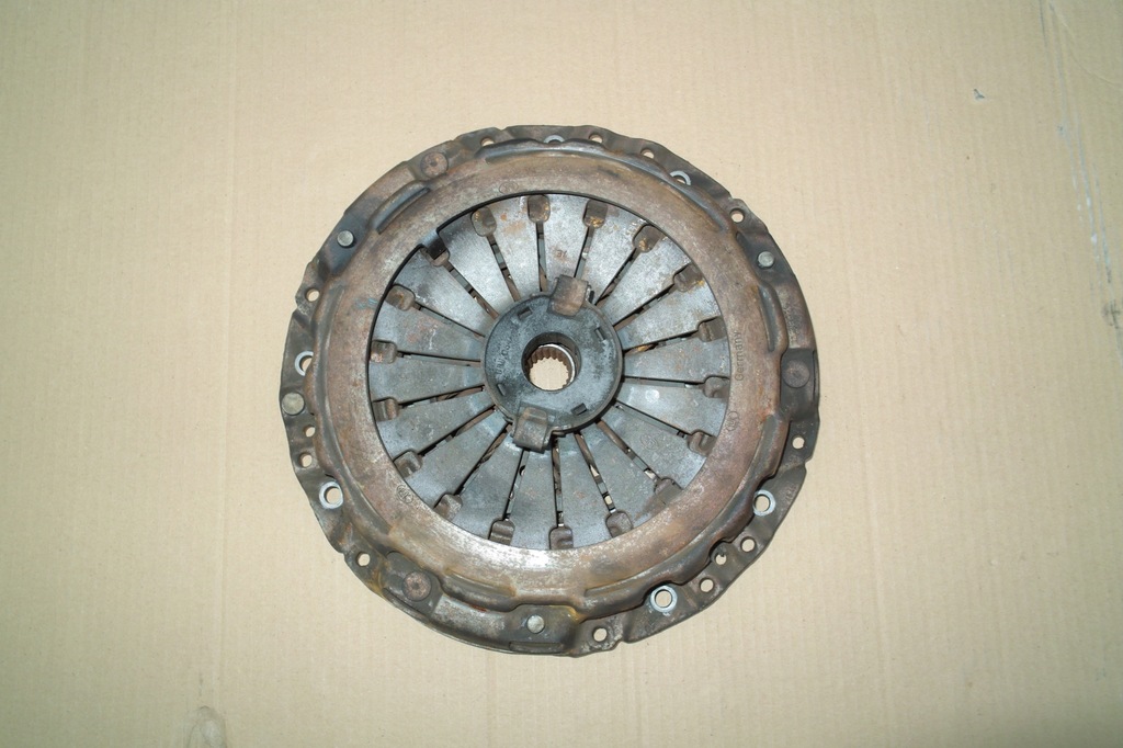 фото №1, Peugeot 406 2.1 td диск сцепление прижим оригинал