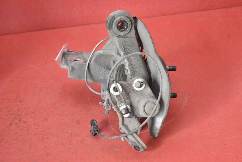 фото №7, Поворотный кулак ступица правая перед toyota prius 3 iii xw30 1.8 hybrid 99 km 09-11