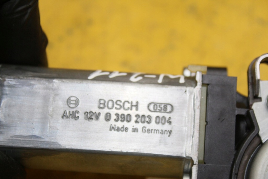 фото №7, Моторчик сиденье правый перед mercedes w211