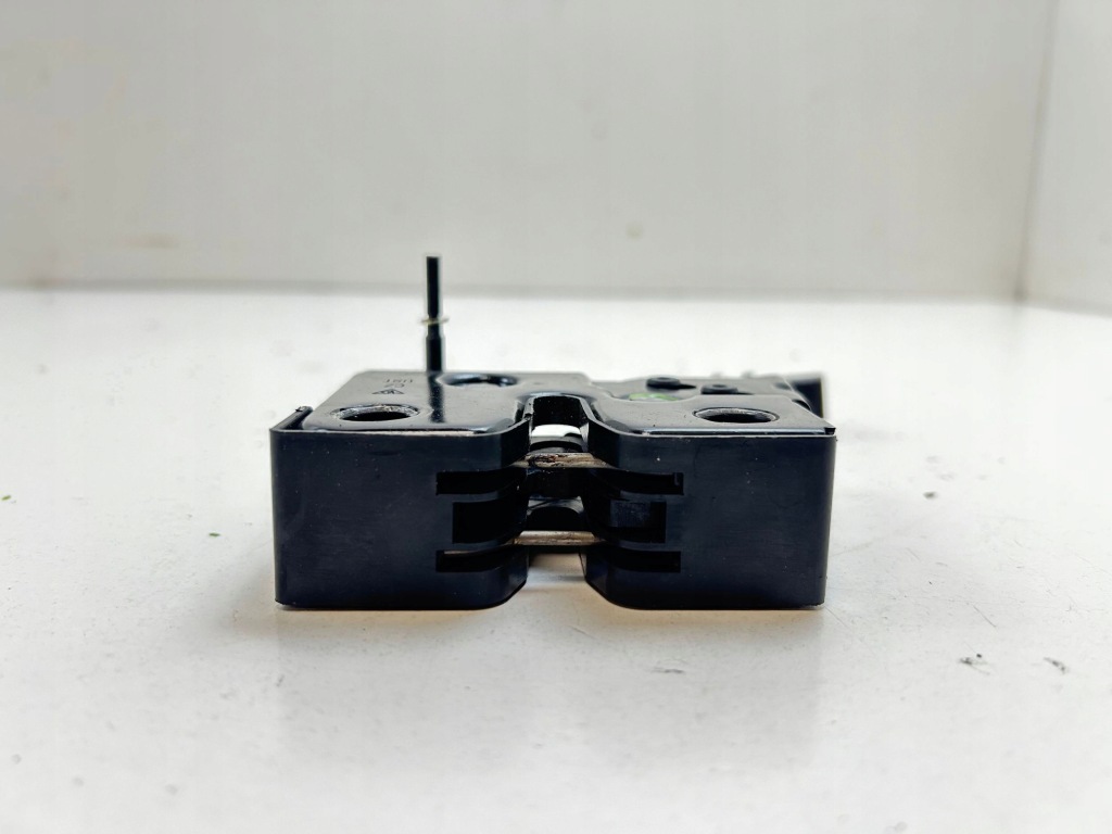 фото №7, 2008 porsche 911 997 замок крышки багажника 99751205300