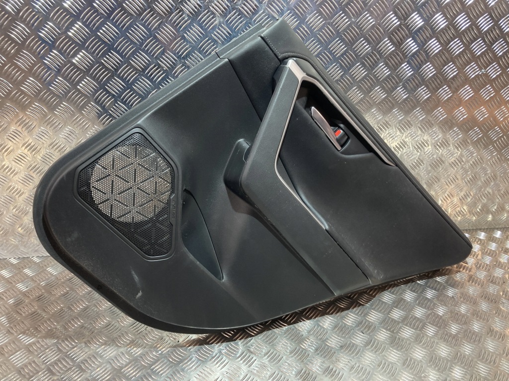 фото №1, Обшивка дверь правый задняя кожа toyota rav4 v 19-