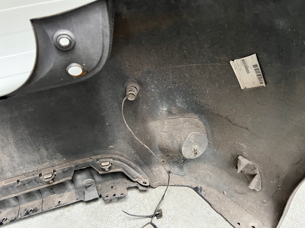 фото №9, Бампер задній toyota auris i lift 4 pdc