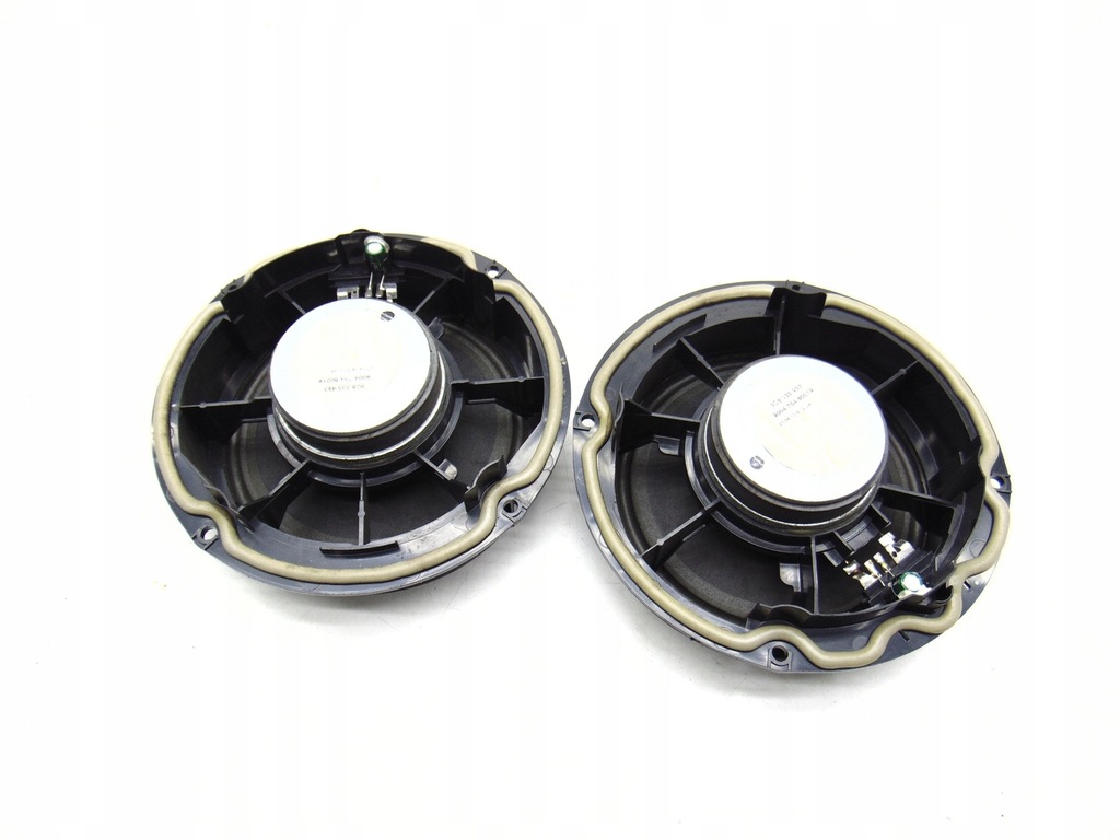 фото №10, Динамик задняя низкочастотный дверь vw passat b6 b7 cc