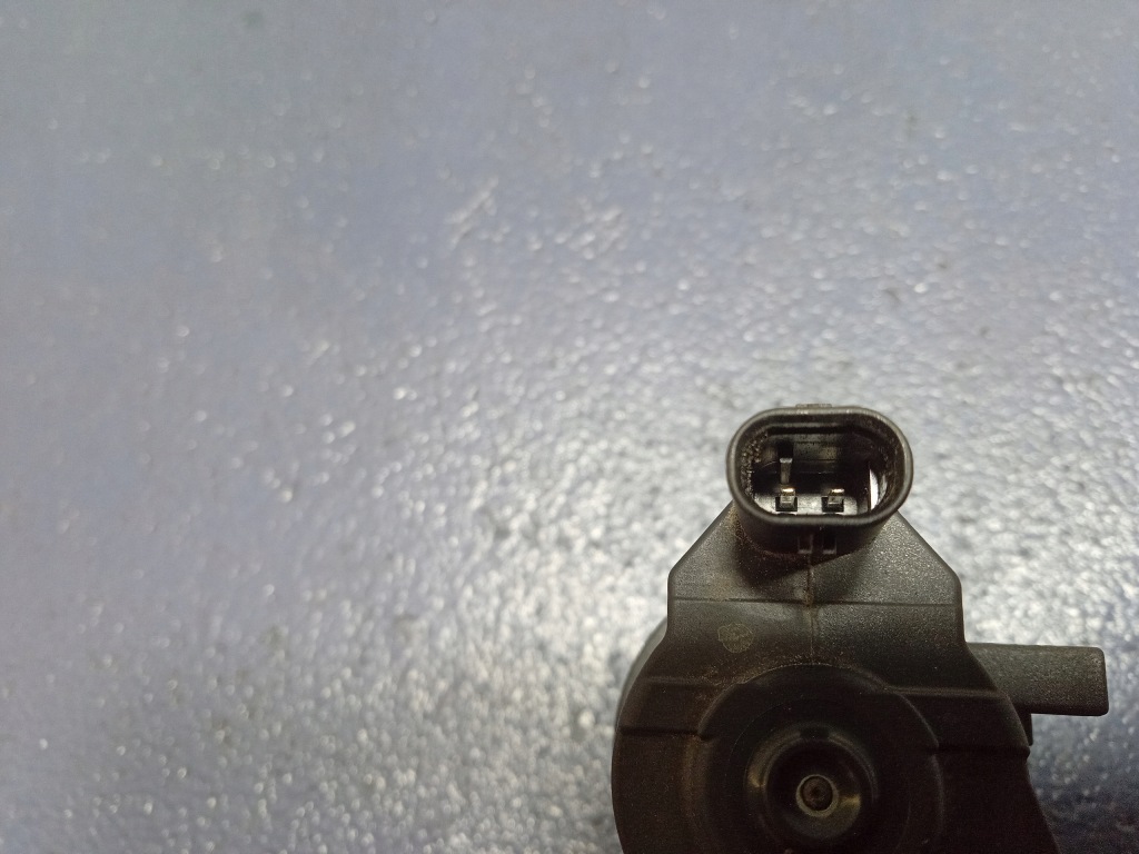 фото №6, Bmw ix i20 клапан розподільник води 9896407