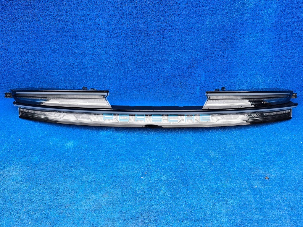 Купить Фара задний  задняя левая правый  led накладка prosche taycan 9ja европа niebieska