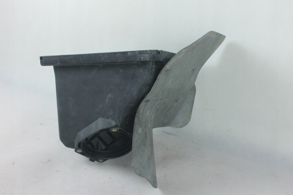 фото №12, Корпус фільтра повітря кришка vw passat b5 1,8t skoda seat audi