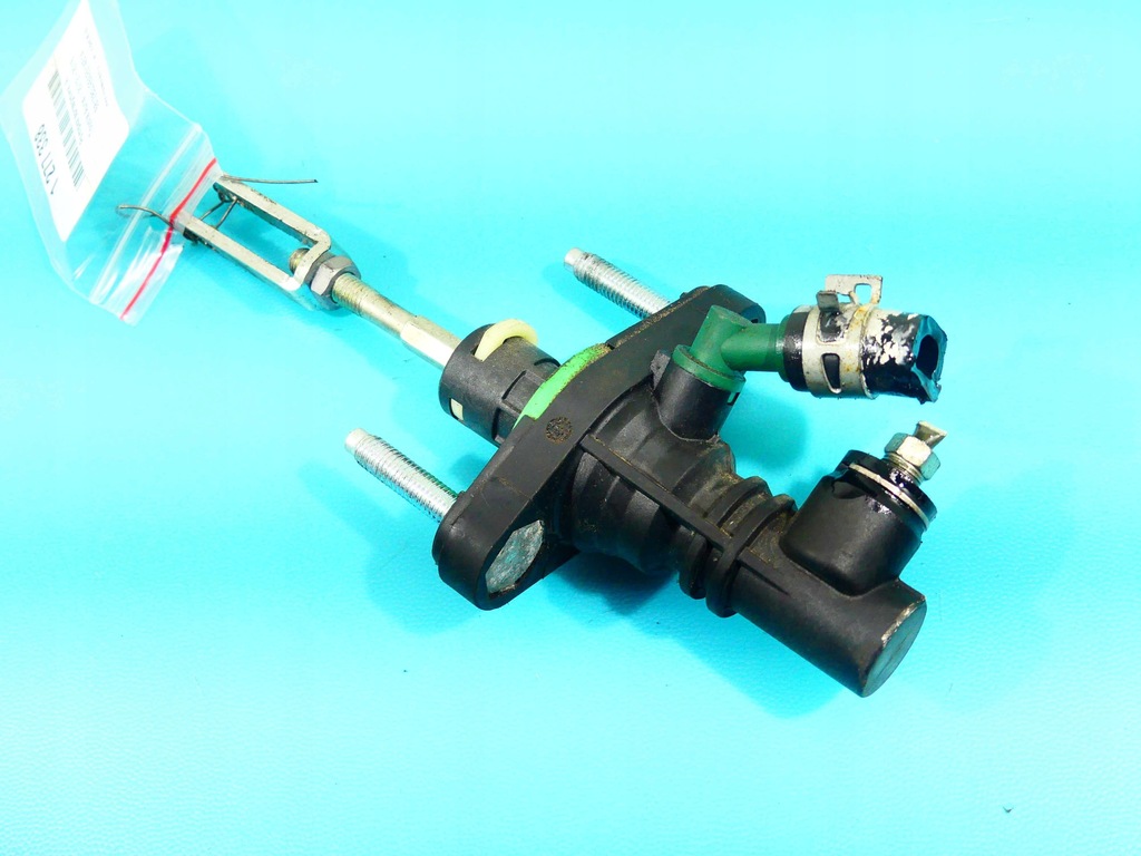 фото №1, Помпа сцепления toyota auris ii 1,6 d4d