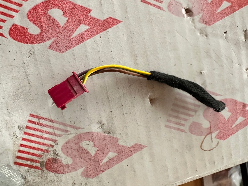 фото №13, Mercedes b-klasa w246 замок засов крышки багажника a2467400035