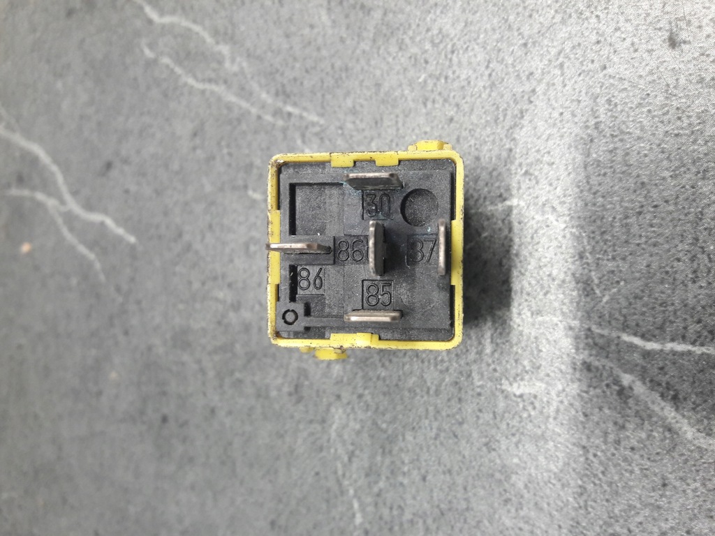 фото №1, 1389105 реле bmw e36 e34