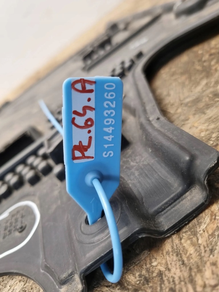 фото №6, Плита защита pod двигатель 8k1863822l audi a4 b8 a5 q5 8r