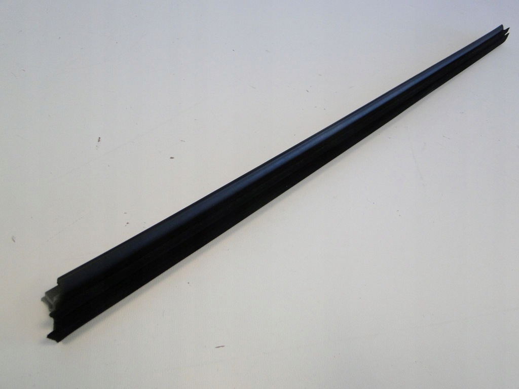 фото №5, Mercedes gla x156 молдинг дверь передние правое amg