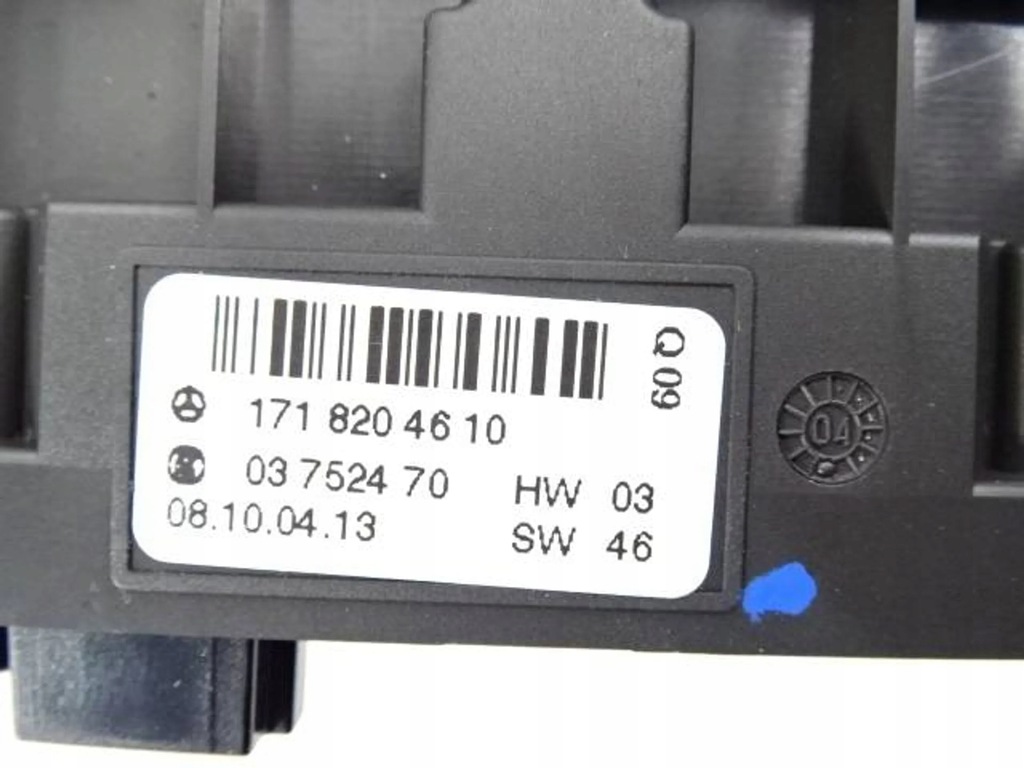 фото №2, Панель кнопки mercedes slk r171