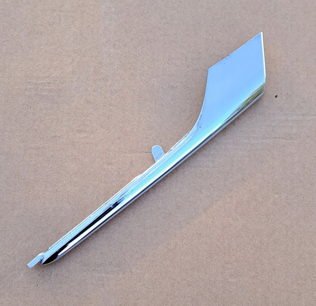 фото №1, Молдинг бампер левый перед tesla x 1049609-00-e