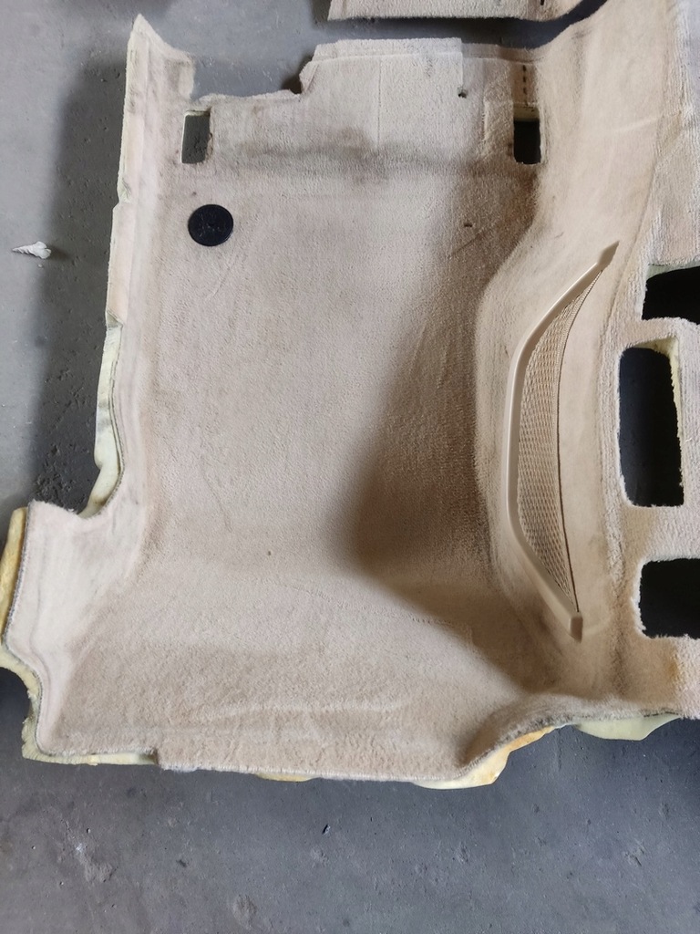 фото №4, Bmw f11 коврик обшивка podłogia europa бежевая