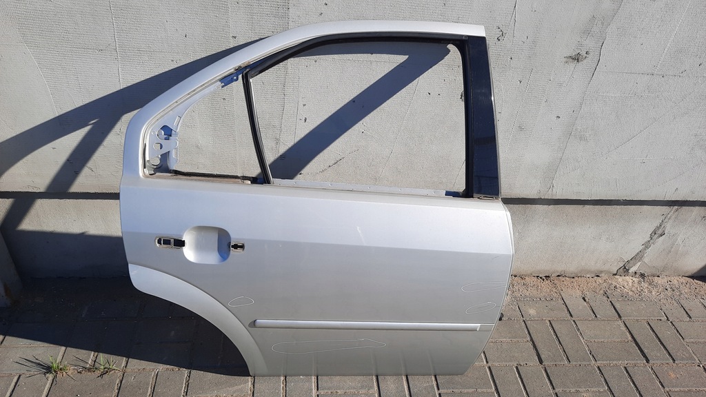 фото №1, Дверь задняя задние правое ford mondeo mk3 hb