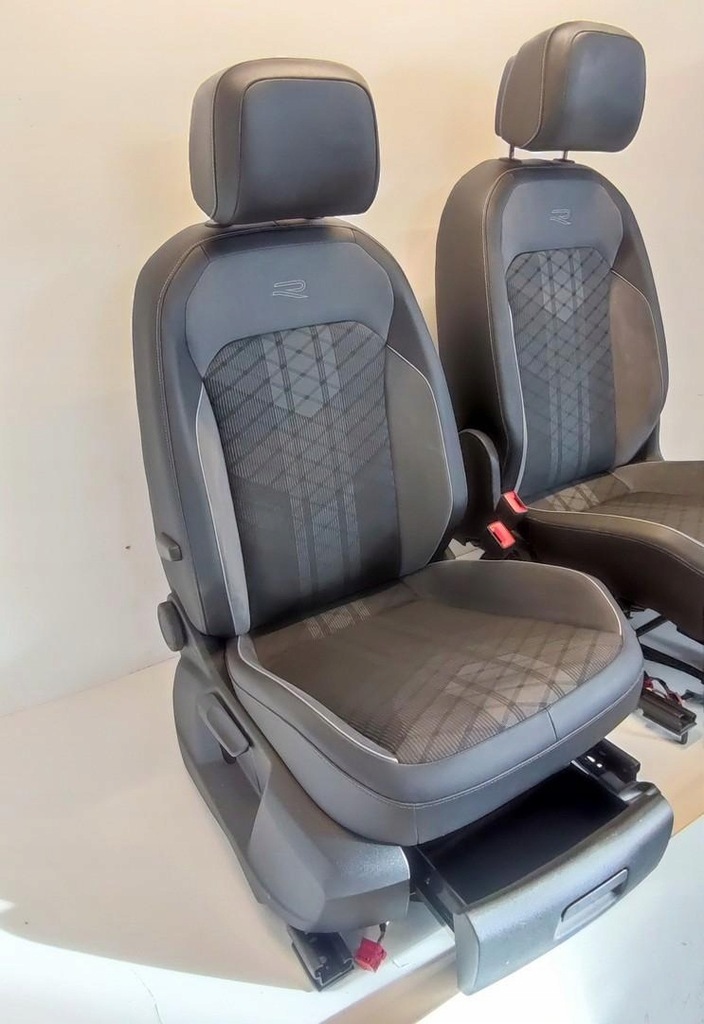 фото №10, Vw tiguan ii сиденья заднее сиденье r-line подогрев