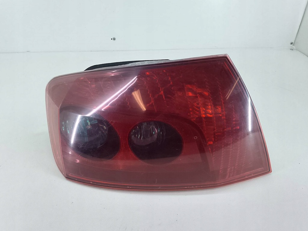фото №1, Лампа задня ліва peugeot 407 9656606380 sedan