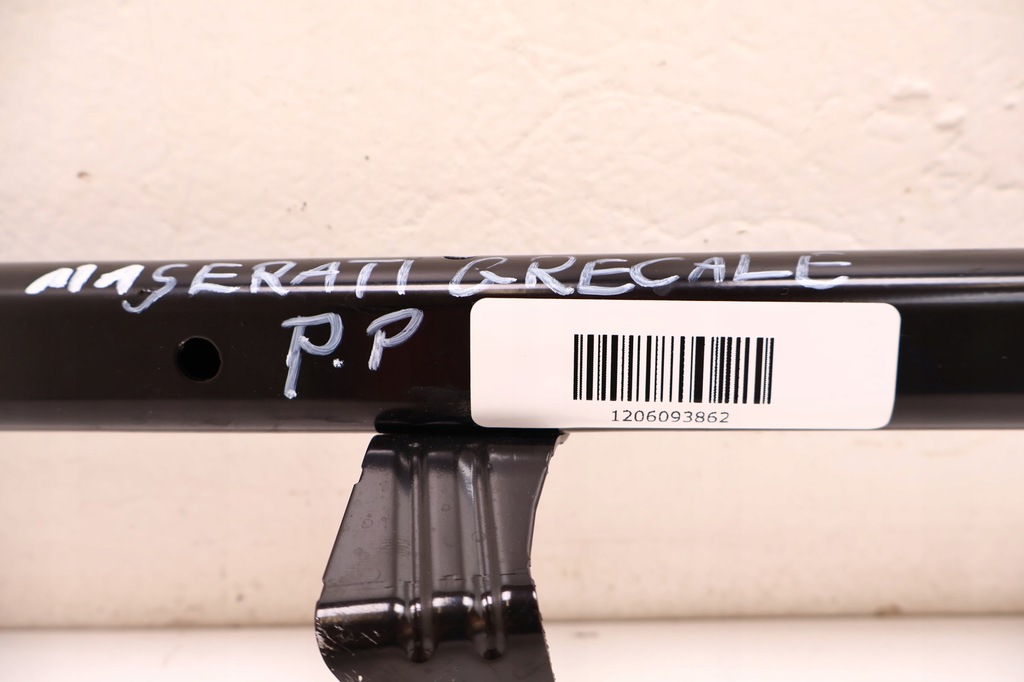 фото №6, Maserati grecale кронштейн кронштейн жабо праве