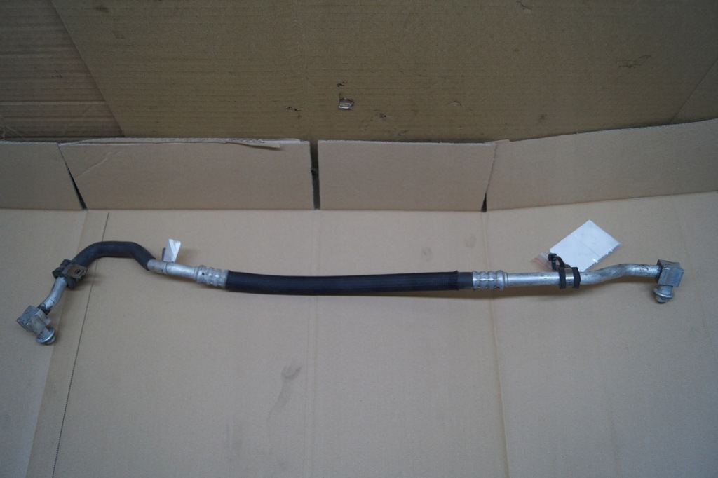 фото №8, Quattroporte шланг кондиціонера 670004933