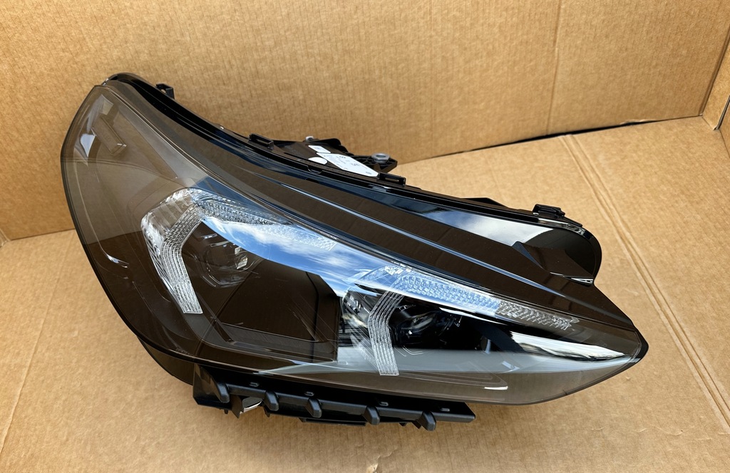 фото №1, Bmw x1 u11 лампа правая перед full led eu