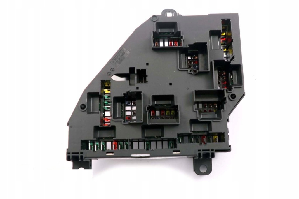 Купити Bmw f01 f02 f10 f11 коробка запобіжників 9252813