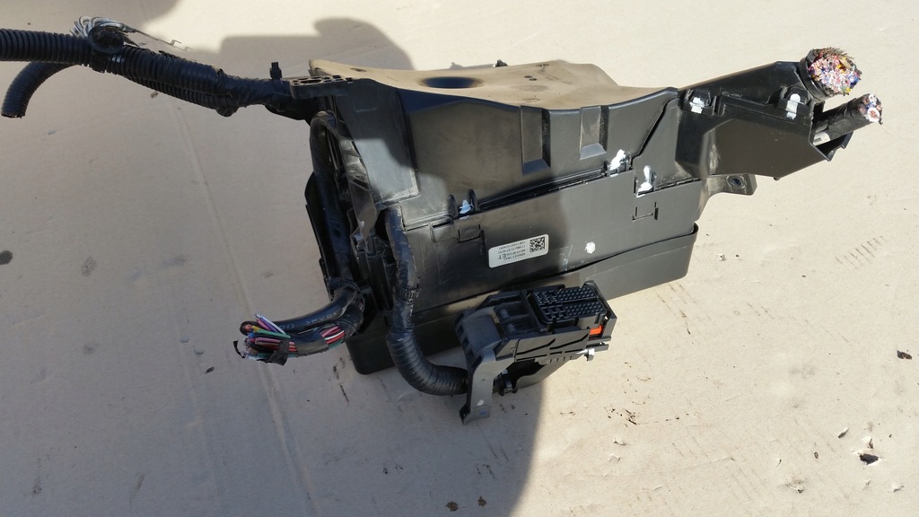 фото №6, Коробка запобіжників toyota corolla verso 82111-0fc00