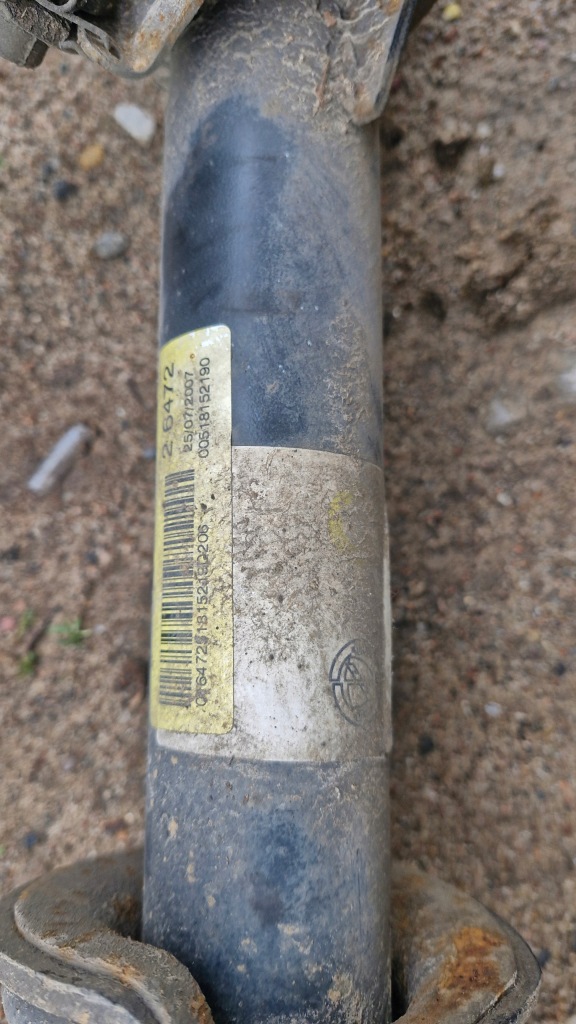 Амортизатор лівий правий перед alfa romeo 159 2,2 бензин Зі Шроту