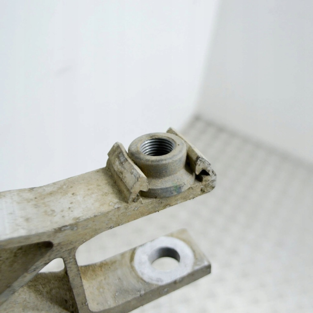 фото №8, Citroen jumper 2015 кронштейн / кронштейн коробки передач