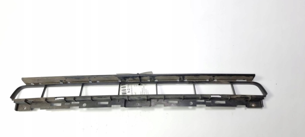 Купить Решётка бампера перед 8w0807683 audi a4 b9