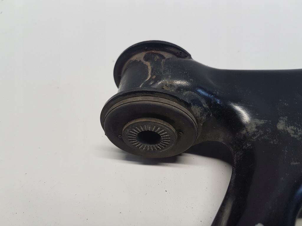 фото №8, Superb iii 3v рычаг перед левый правый