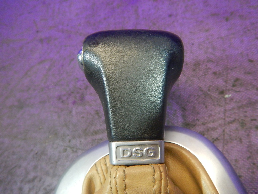 фото №4, Vw touran i 03-06 чохол ручка перемикання передач at