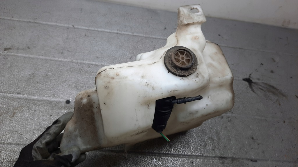 фото №4, Бачок омывателя skoda octavia i 99r 1.8b