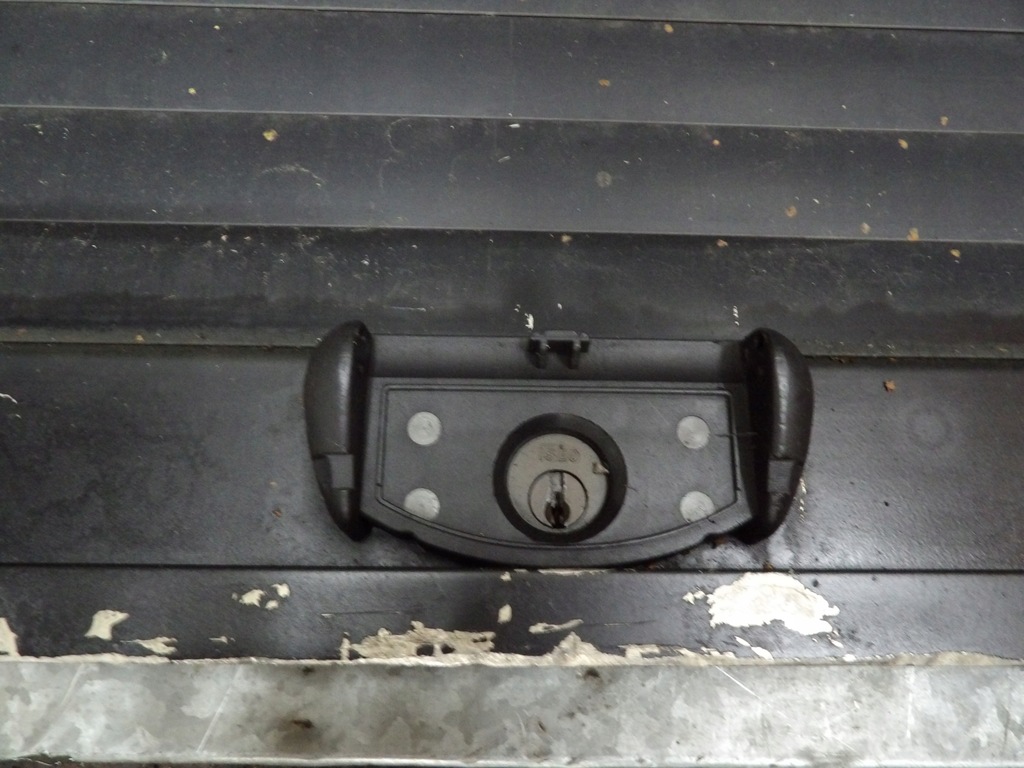 фото №10, Nissan navara d40 шторка жалюзі